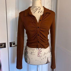 SHEIN Tall Button Front Ruched Crop Top